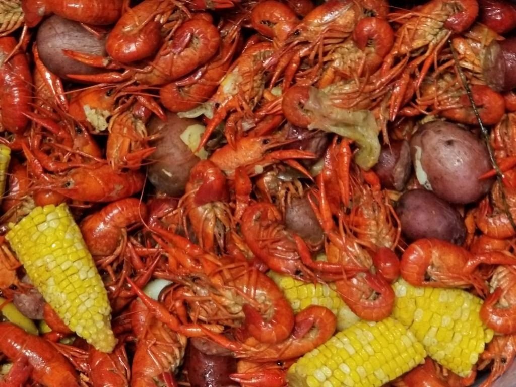 Crawfish boil with corn and potatoes